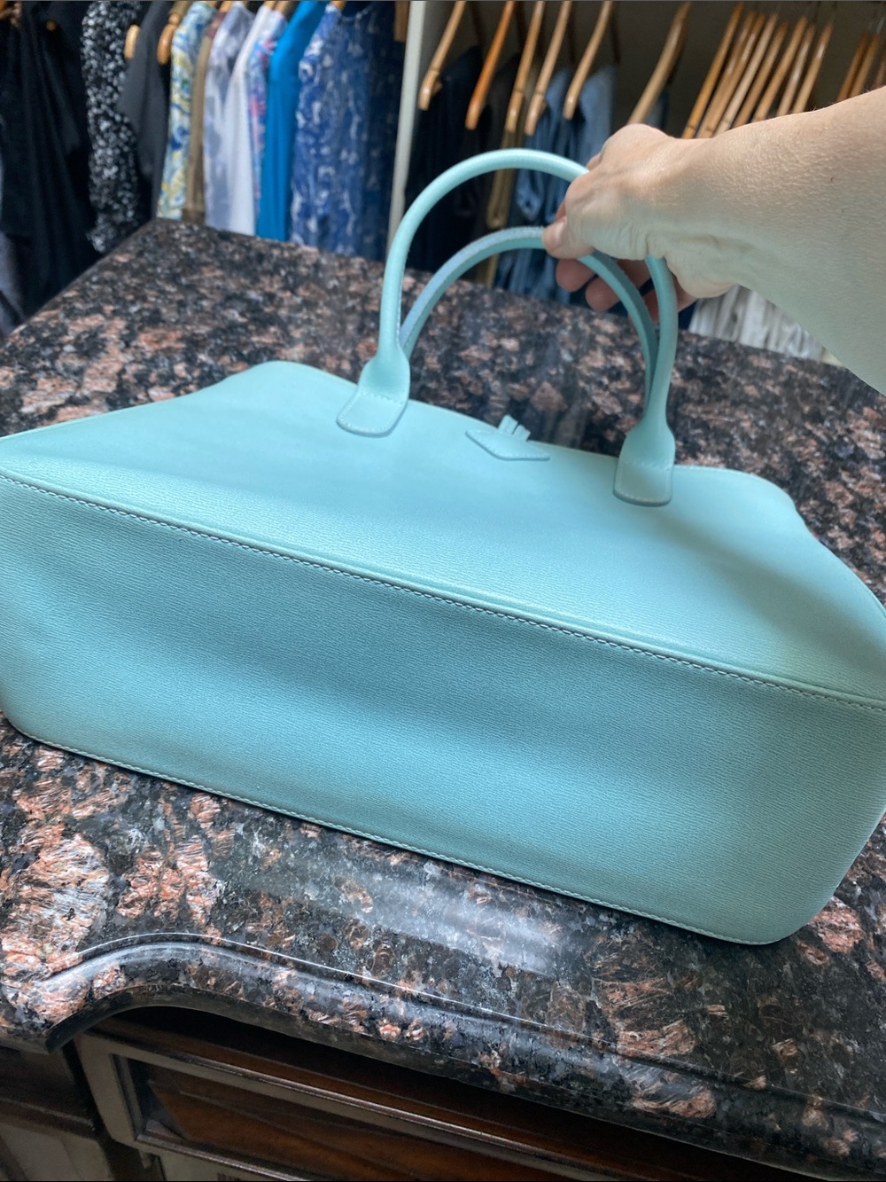 Longchamp Turquoise Leather Top-Handle Tote. GUC. - Picture 8 of 16